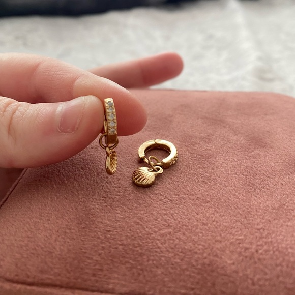 Target Jewelry - Seashell Earrings